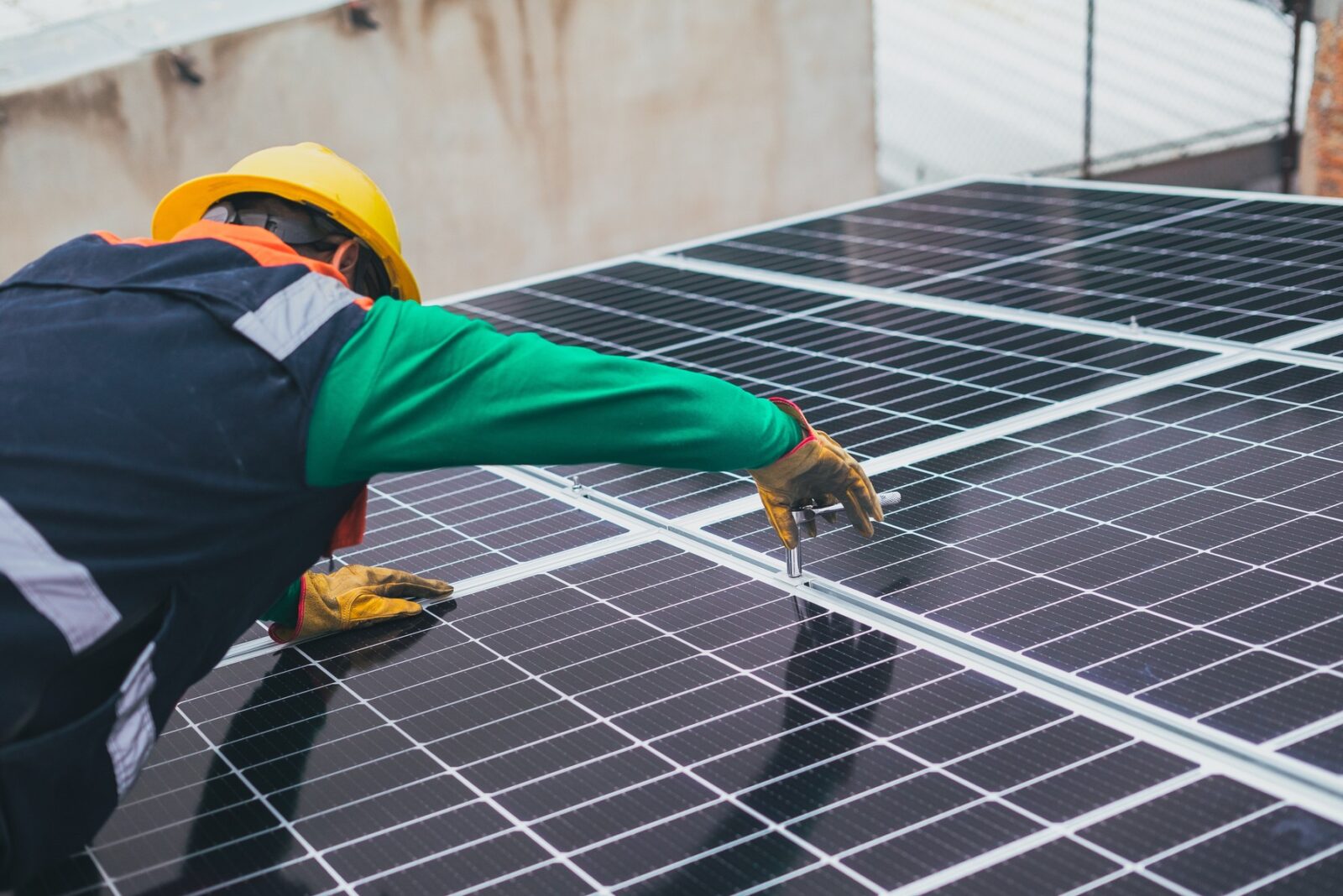 stirisurse.ro programele casa verde fotovoltaice 2023 oportunitati si provocari pentru prosumatorii romani